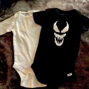 Gerber 6-9 Months - Runs Small (0-3 months) Halloween onesies